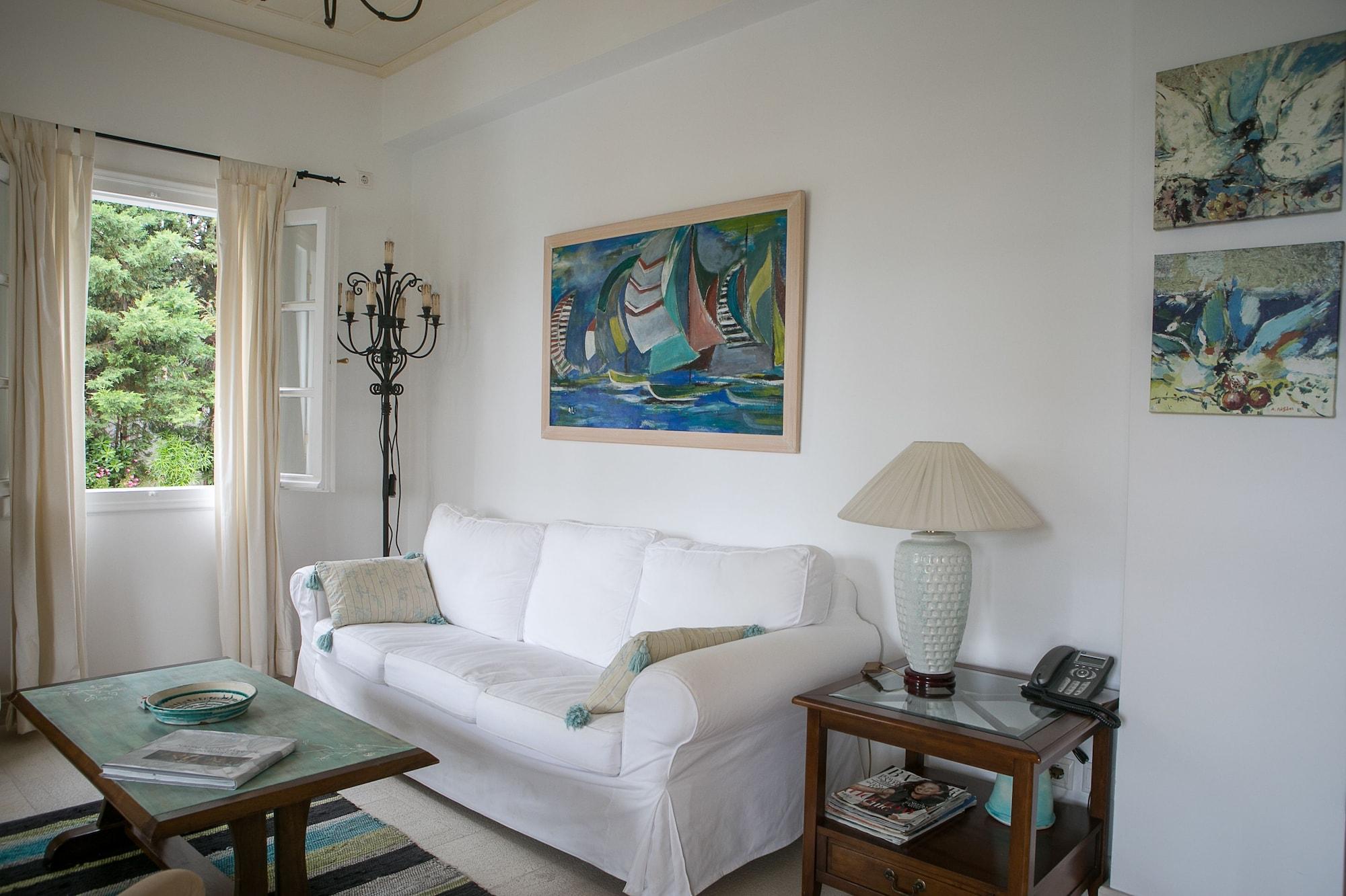 Villa Nika Spetses Town Екстер'єр фото