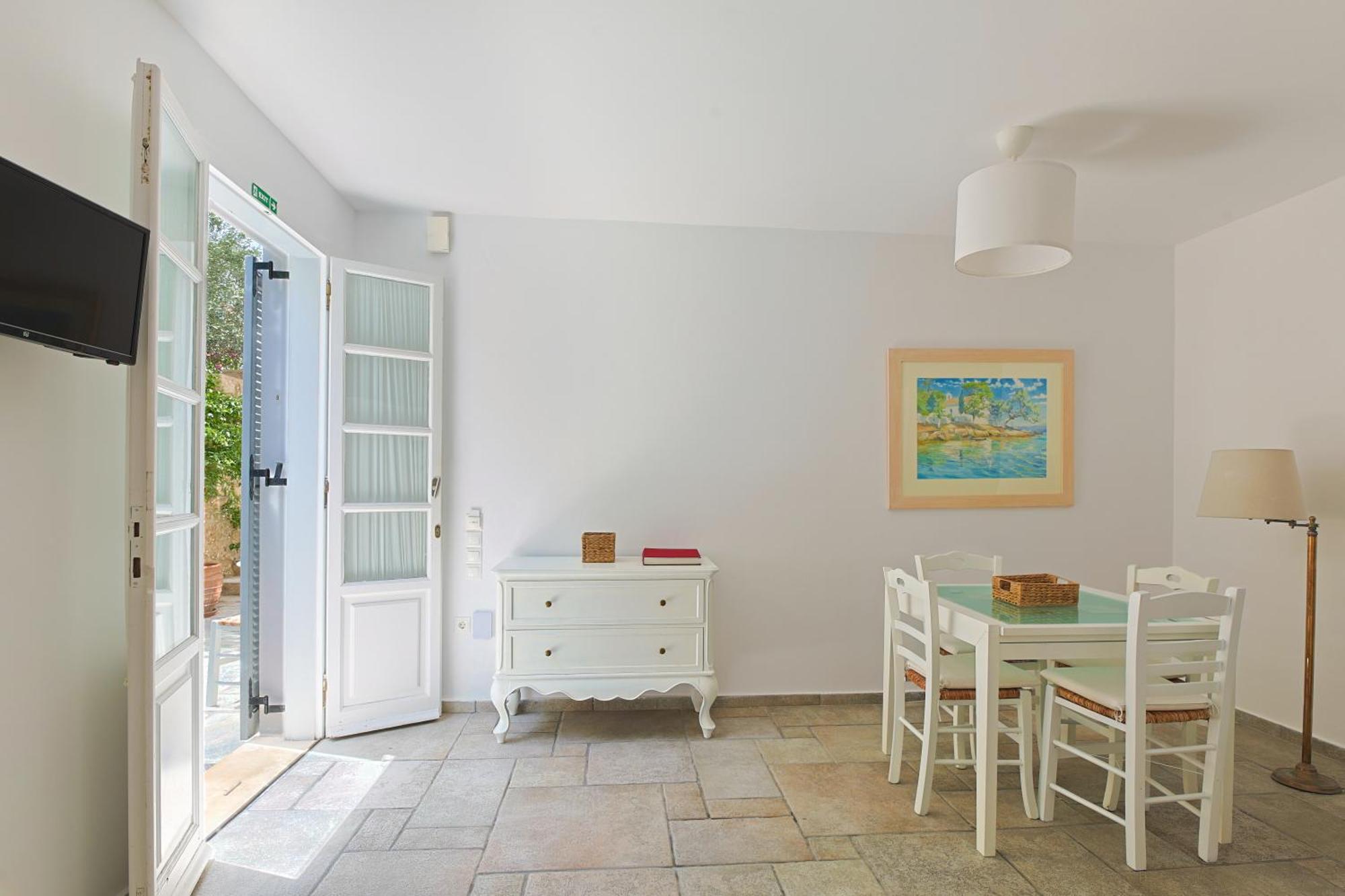 Villa Nika Spetses Town Екстер'єр фото