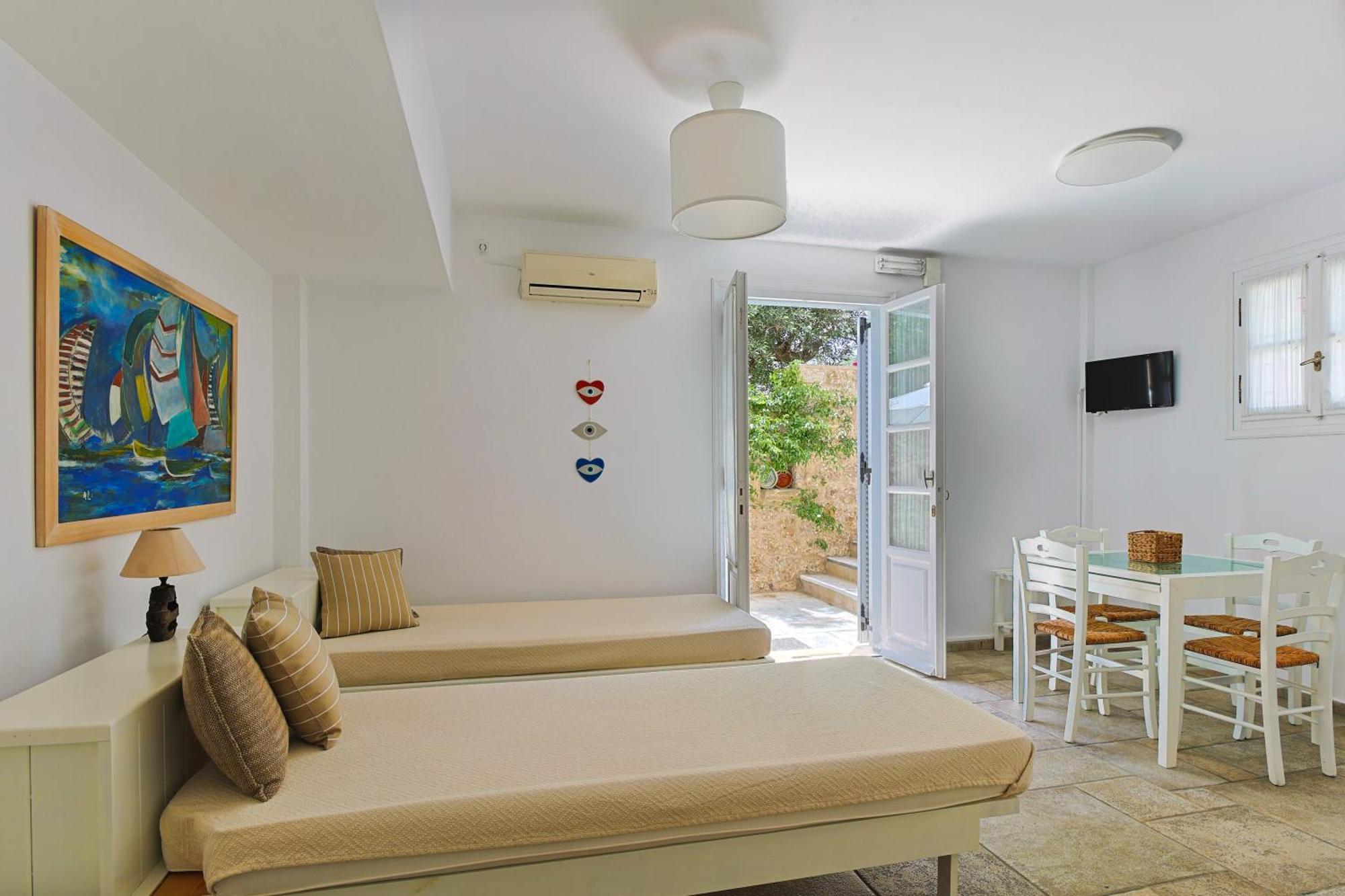 Villa Nika Spetses Town Екстер'єр фото